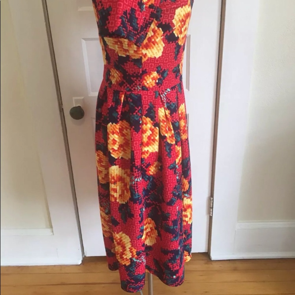 ♦️SOLD♦️ on EBay Amelia Dress Med Digital Floral - Picture 3 of 8